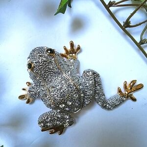 Large Statement Crystal Rhinestone Climbing Frog Brooch Pin